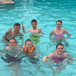 Meet your Posher, Chasity